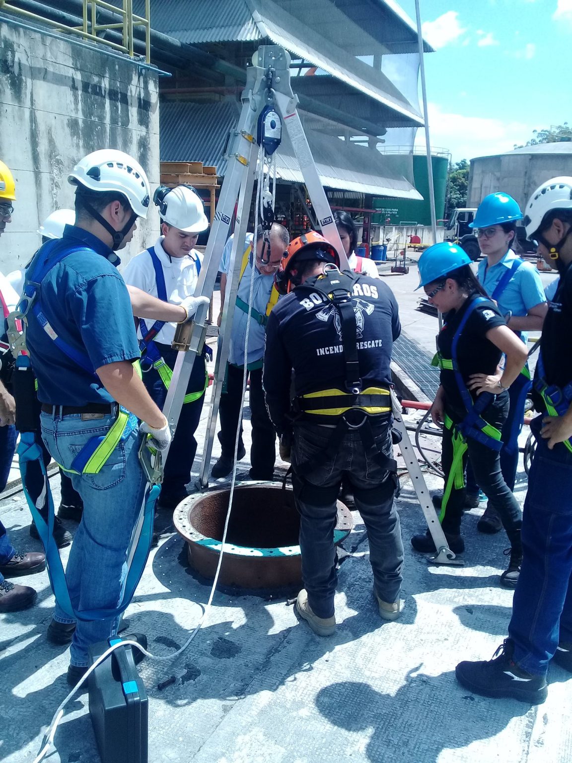 27709491_10215880653190000_3520354583853434697_o