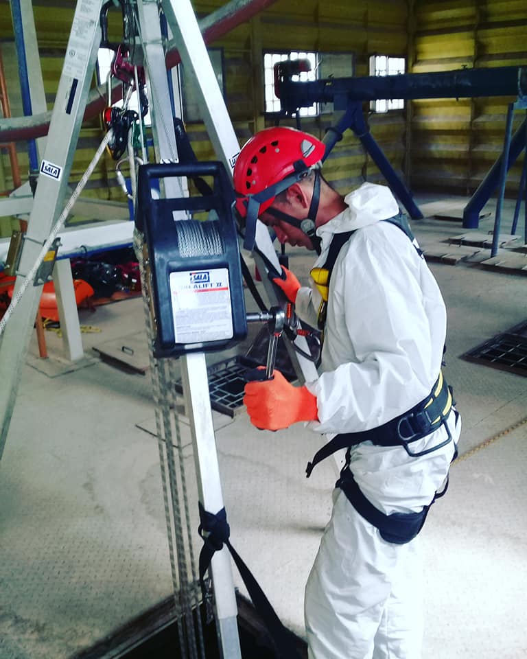 49519669_10219530327909587_3575855351058137088_n